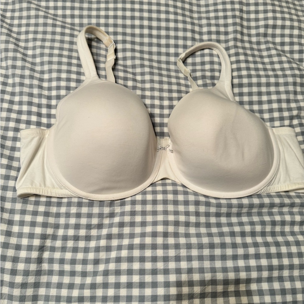 Lightly Lined Bra with Underwire - Size 50DD